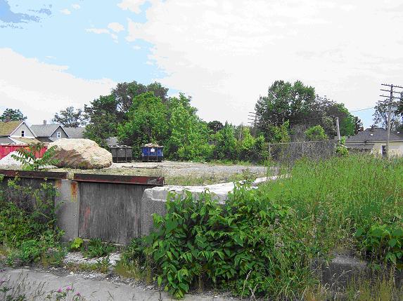 Where the U.S. Glove Company once stood at 10th Street and Boots Street.